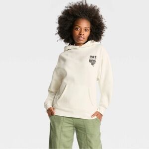 Wild Fable Off-White Hoodie Sweater